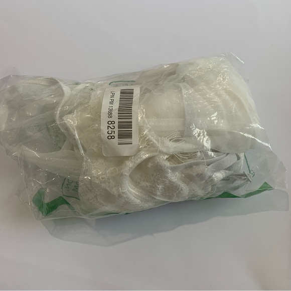 Women’s lace bodysuit lingerie - Picture 4 of 5